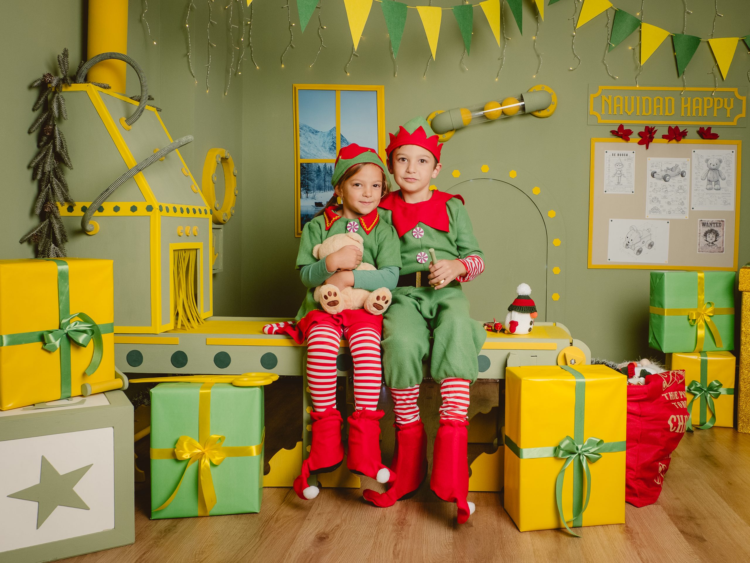 NAVIDAD 25 - ULISES Y DAFNE